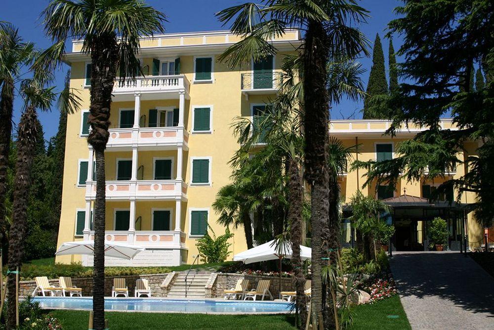 Villa Sofia Hotel Gardone Riviera Dış mekan fotoğraf