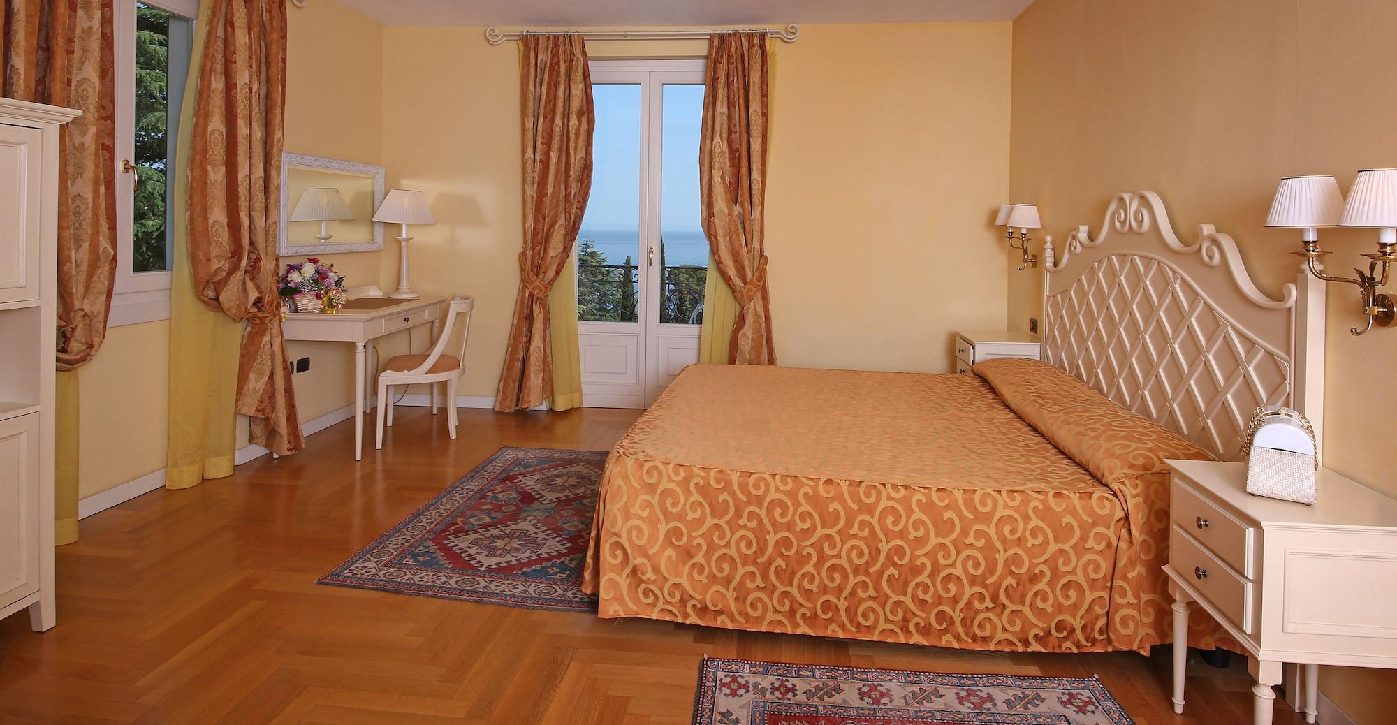 Villa Sofia Hotel Gardone Riviera Dış mekan fotoğraf
