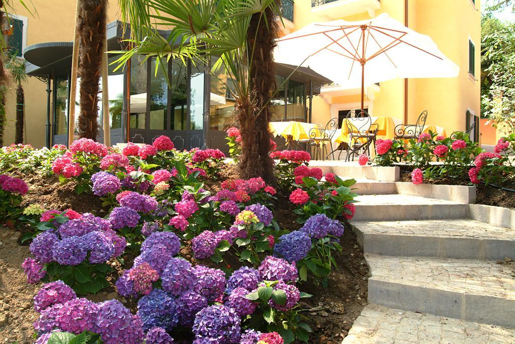 Villa Sofia Hotel Gardone Riviera Dış mekan fotoğraf