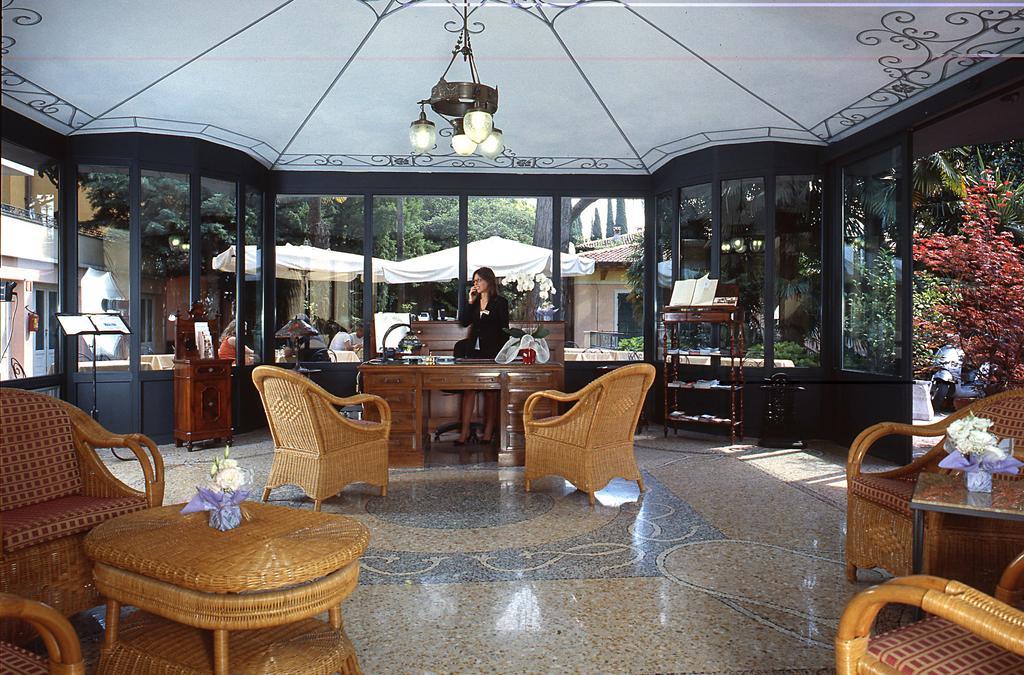 Villa Sofia Hotel Gardone Riviera Dış mekan fotoğraf